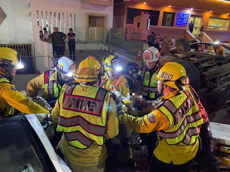 Un accidente con volcadura deja tres muertos en San José del Cabo