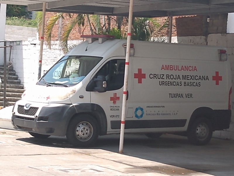 Un año sin conseguir refacciones para ambulancia