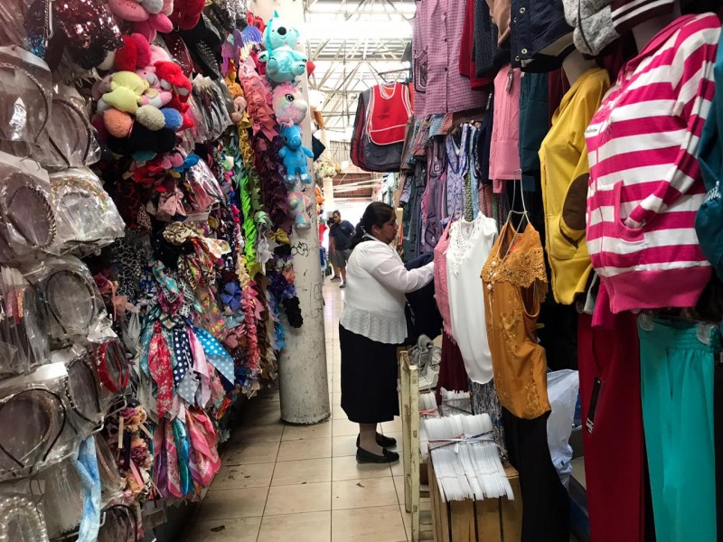 Un día sin Nosotras en el Mercado Escobedo