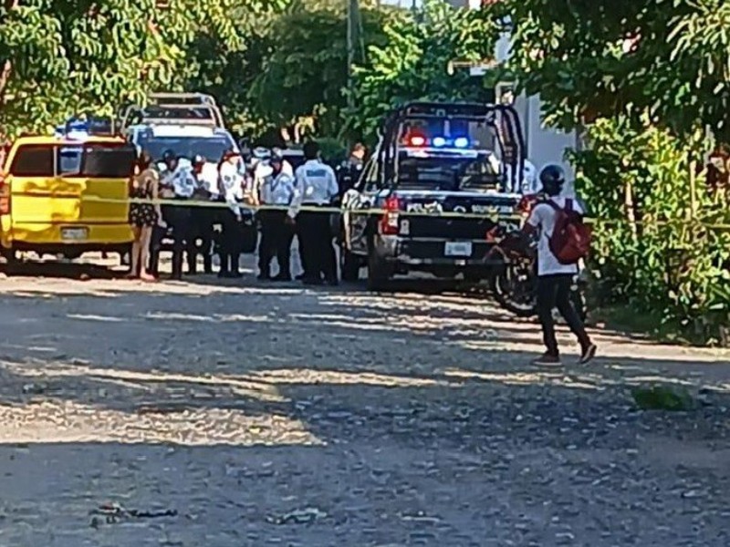 Un ejecutado y un lesionado en vivienda de colonia Lázaro Cárdenas