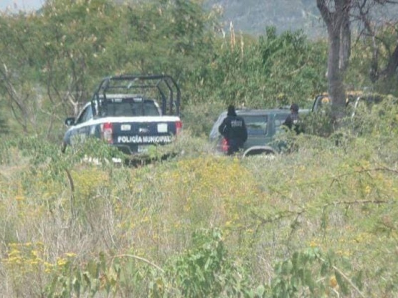 Un feminicidio más, hallan mujer en paraje de Molcaxac