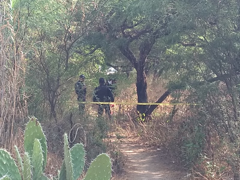 Un hombre encontrando sin vida en San Pabl