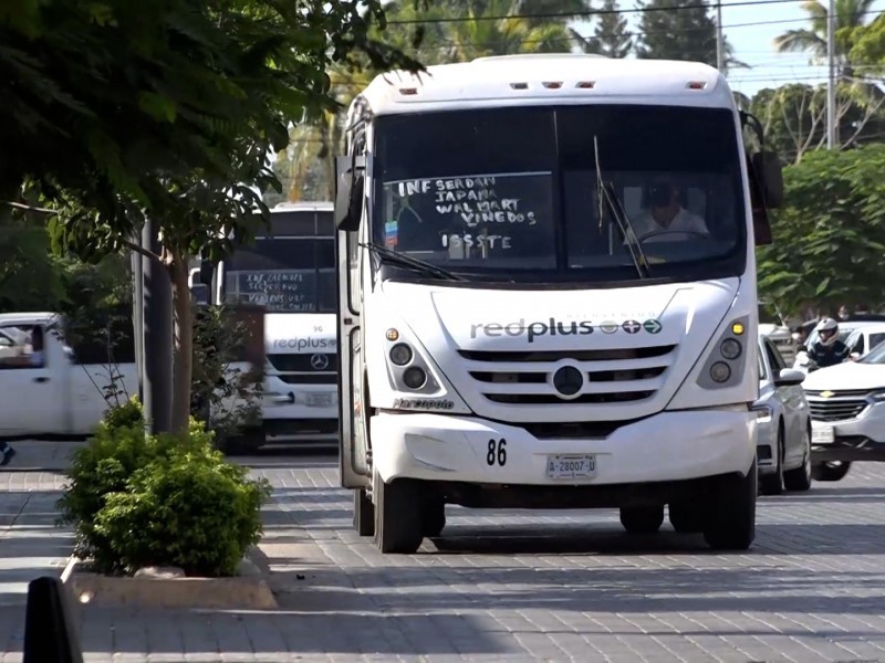 ¡Un martirio! Estudiantes exigen respetar tarifa preferencial en transporte urbano