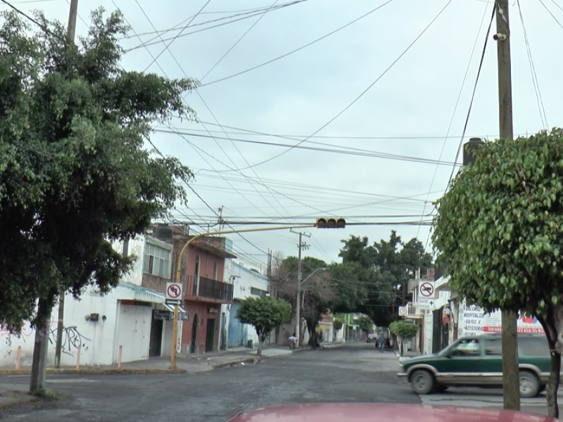 Un mes sin semáforos en calle Parral