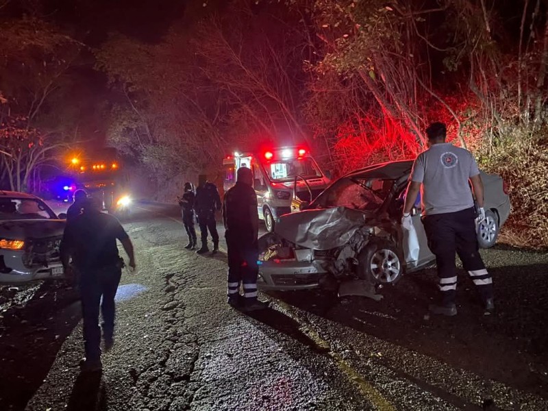Un muerto en accidente sobre carretera Villa de Álvarez-Minatitlán