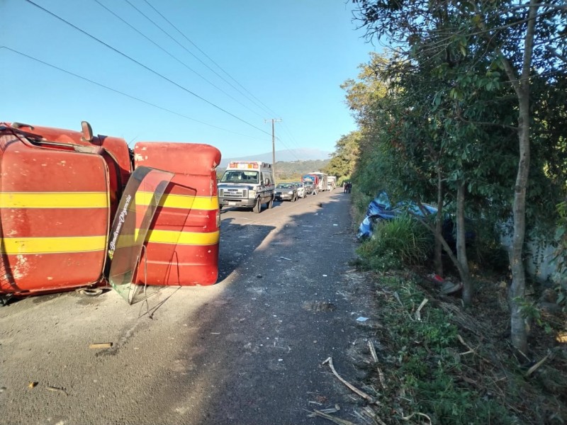 Un muerto en accidente sobre la Coatepec-Jalcomulco