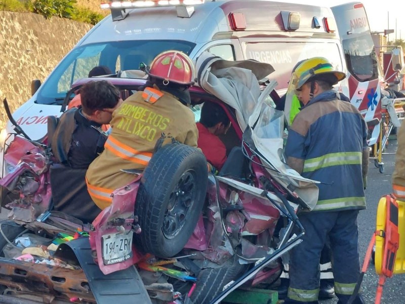 Un muerto y 3 lesionados saldo de accidente automovilístico