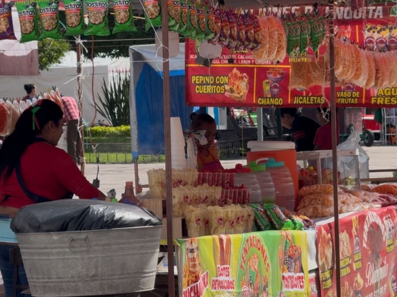 Un puente largo sin ventas: comerciantes enfrentan caída del 40%