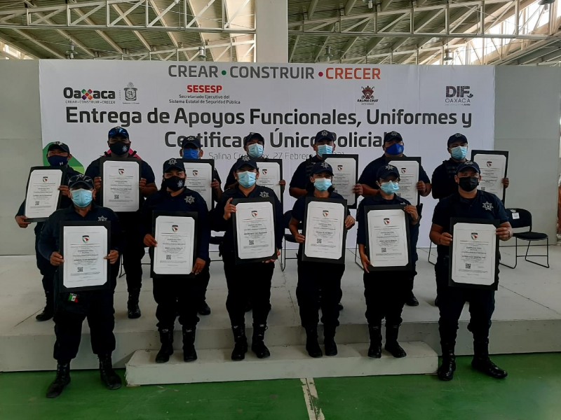 Un reto la certificación y profesionalización de elementos en Oaxaca