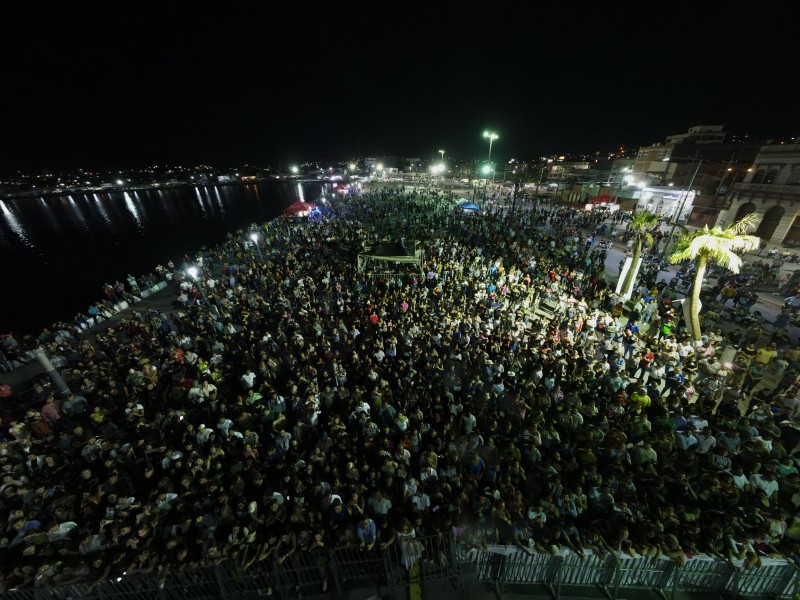 Un viernes de mucha asistencia en el Mar Bermejo