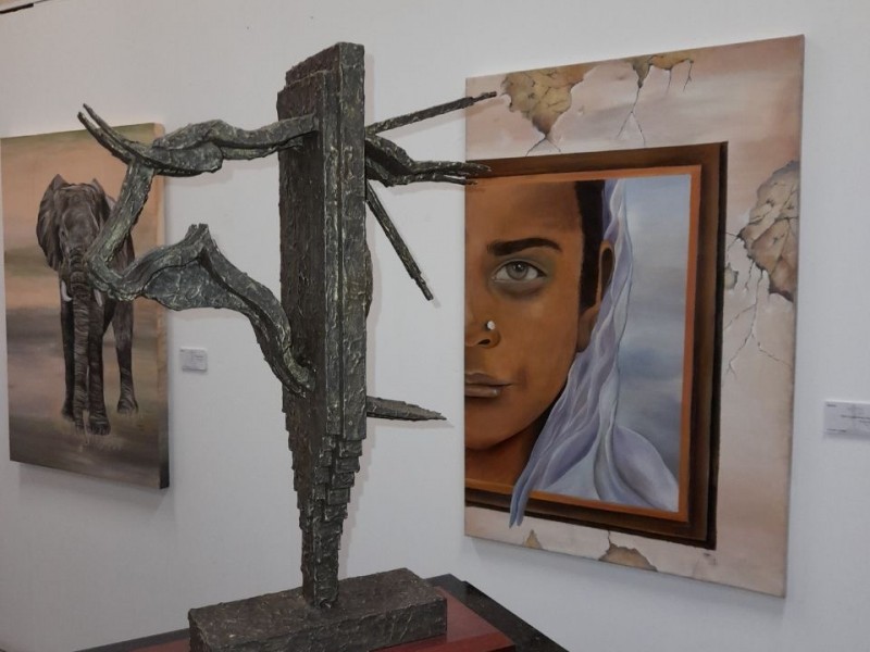 “Una mirada a Cuba” y “Raíces”, exposiciones inauguradas en CEART