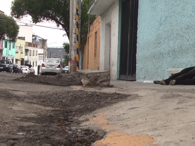 Una persona desperdicia 136 lts de agua al día