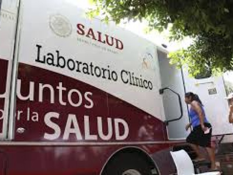 Unidad itinerante de salud atiende a etnia tzotzil