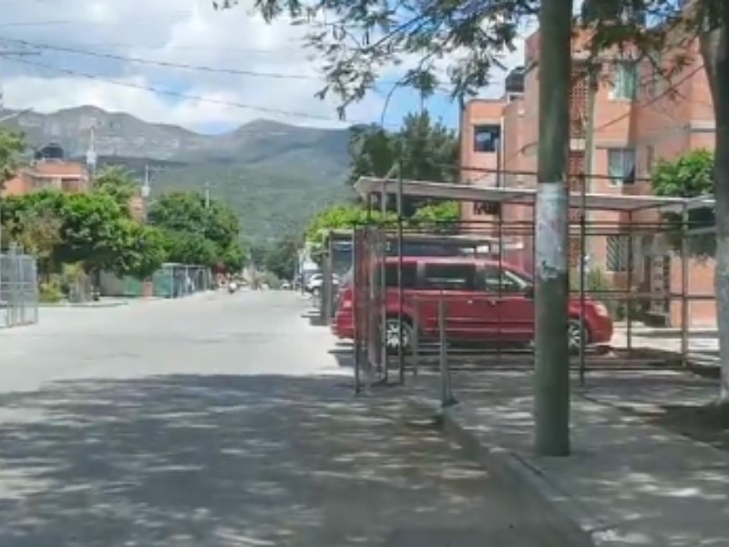 Unidad San Ángel pide regular la colocación de jaulas