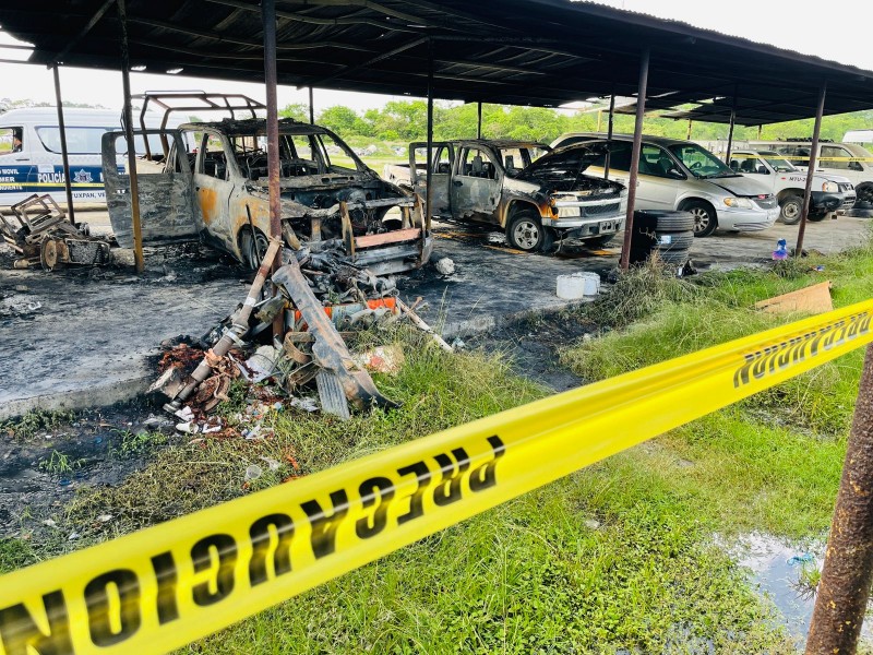 Unidades del municipio calcinadas en incendio