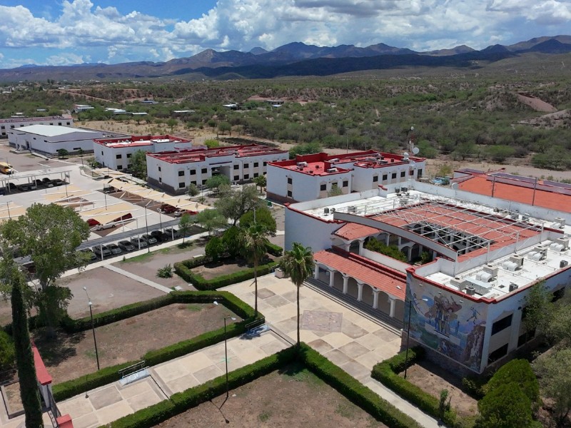 Unisierra conecta talento sonorense con industria estadounidense