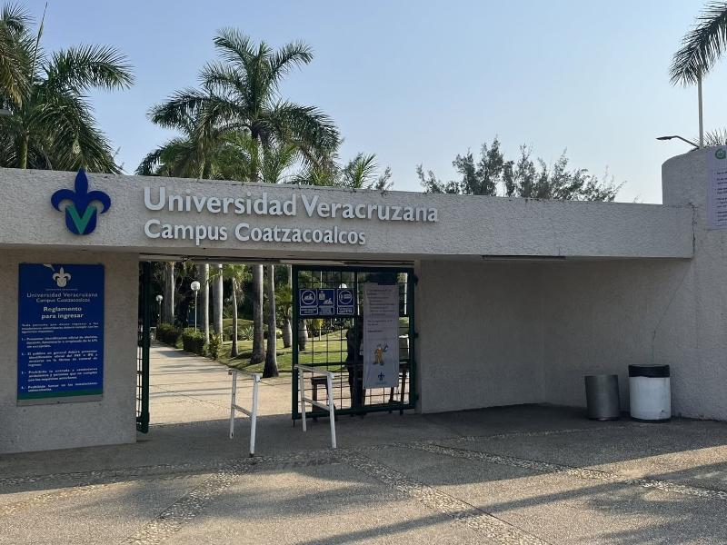 Universidad Veracruzana extiende clases virtuales en Coatzacoalcos y Minatitlán