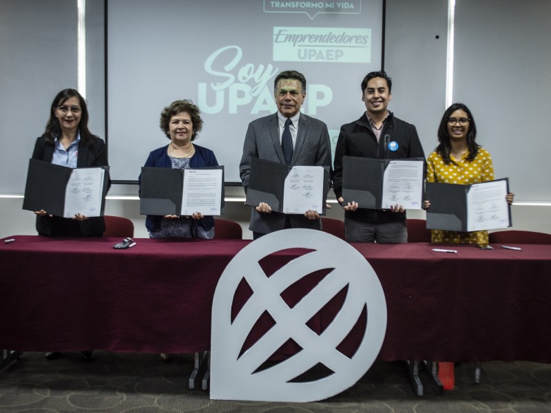 UPAEP y Balloom Latam firman convenio de colaboración