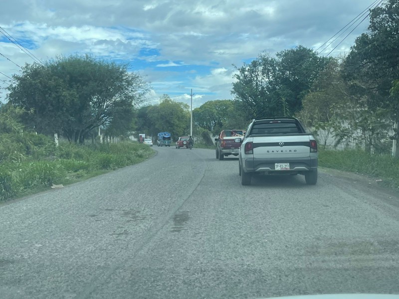 Uregente la reparacion de la carretera Tehuacán-Y de Chilac