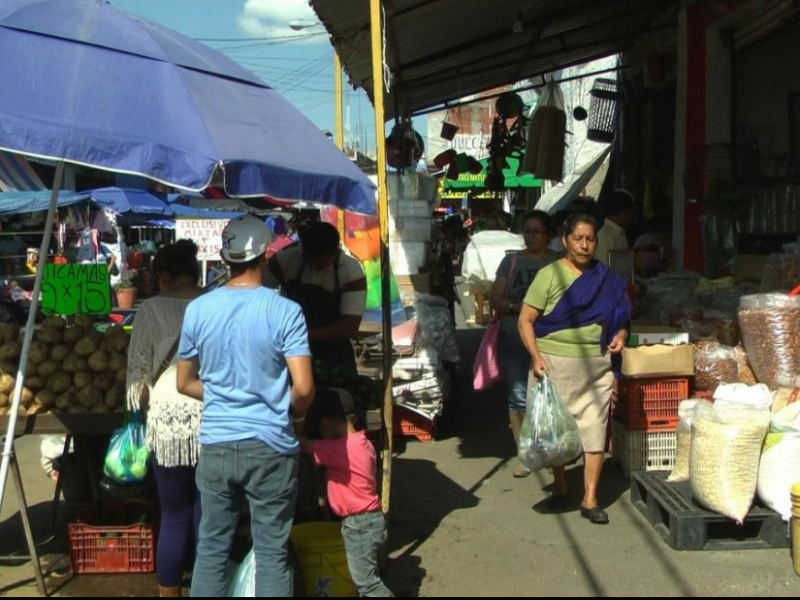 Urge frenar ambulantaje en mercados de Zamora