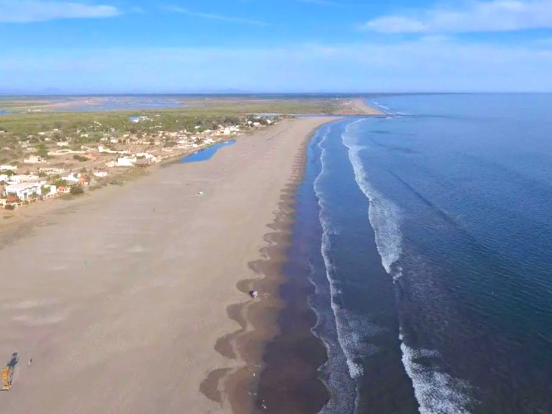 Urge inversión para colocación de palapas en Las Glorias