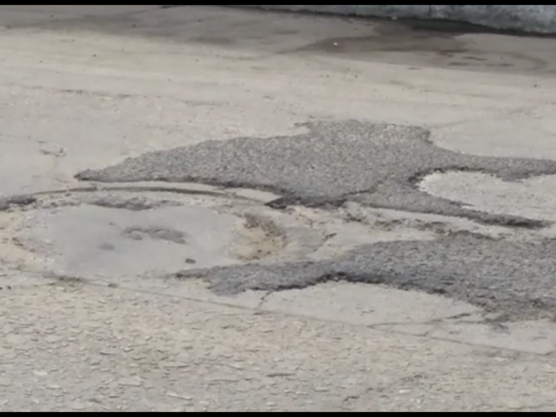 Urge pavimentación en calles principales de SJC