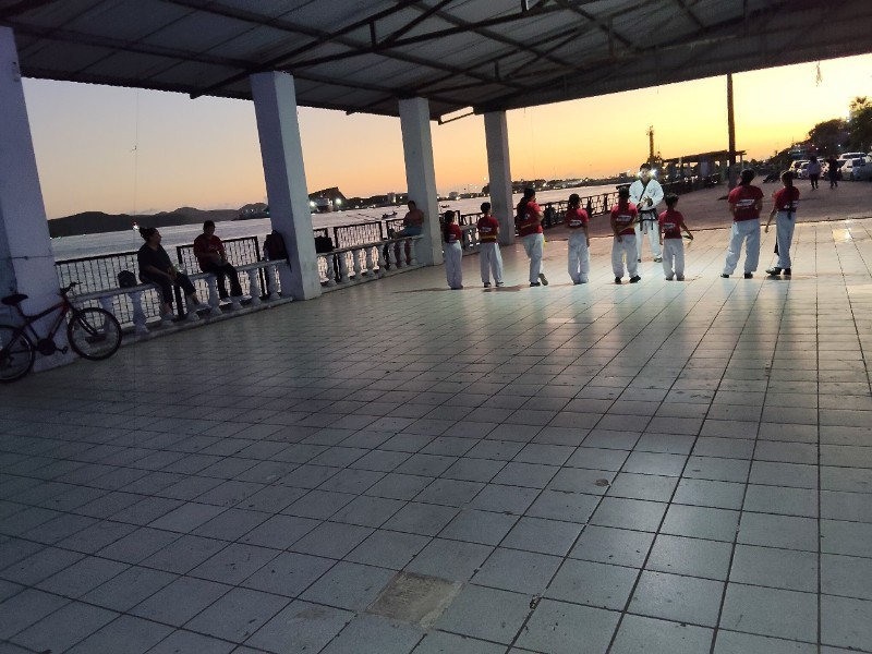Urge rescate del Centro Cultural de Topolobampo