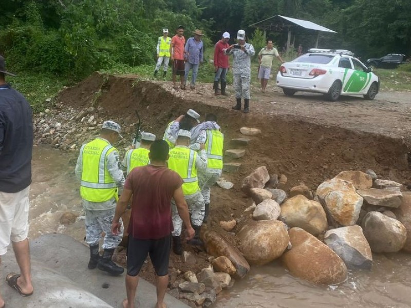 Urgen la construcción de un puente en El Naranjo