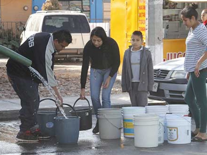 Urgen legislar para enfrentar desabasto de agua