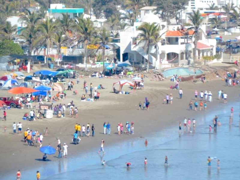 Urgen empresarios de playa Las Glorias apoyos estatales