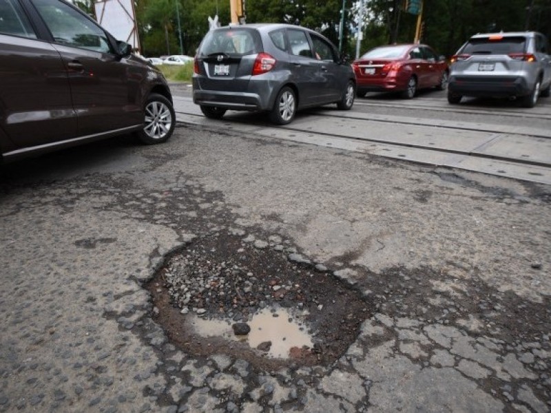 Urgente se active programa de bacheo en la ciudad: Regidor