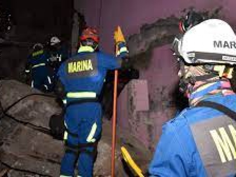 USAR-MARINA continúa con actividades de rescate en Tlalnepantla