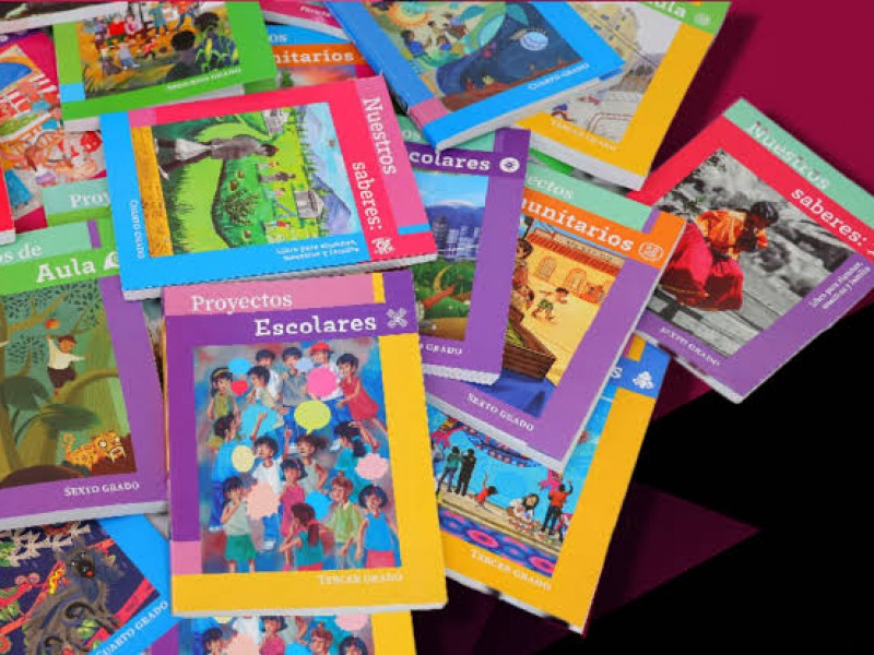 Uso de libros será en consenso con padres; SEJ