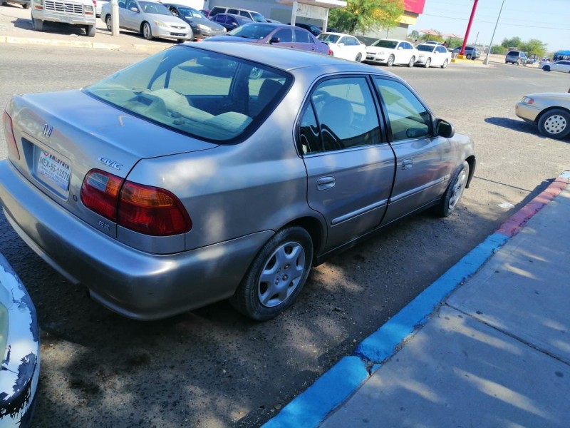 Uso indebido de estacionamiento para indiscapacitados