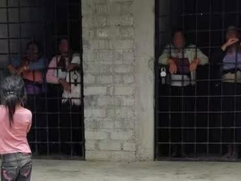 Usos y costumbres no justifican detenciones arbitrarias a mujeres