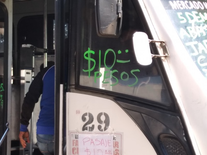 Usuarios de Zamora desconocían incremento a tarifa del transporte público