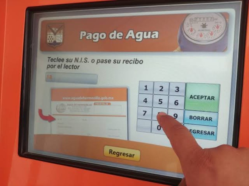 Usuarios enfrentan cobros altos de agua