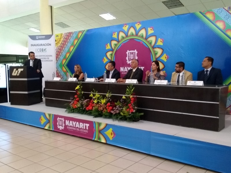 UT Nayarit se convierte en entidad certificadora