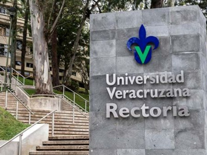 UV anuncia regreso a clases de manera gradual