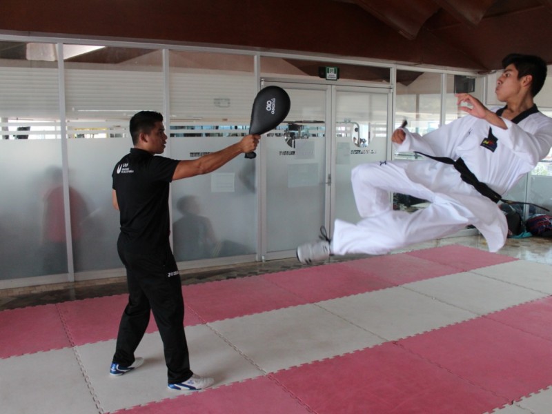 UVP intensifica preparación rumbo al nacional de Taekwondo