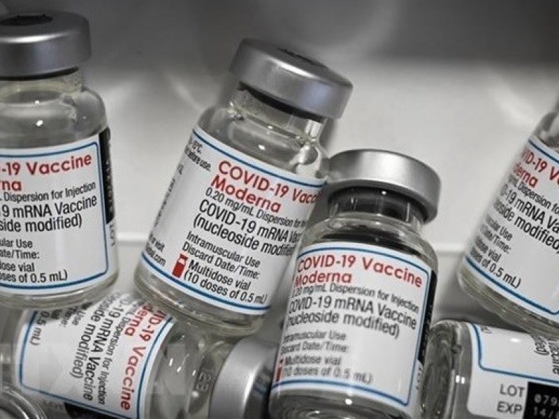 Vacuna de Moderna anti Covid-19 tiene mayor respuesta contra Ómicron