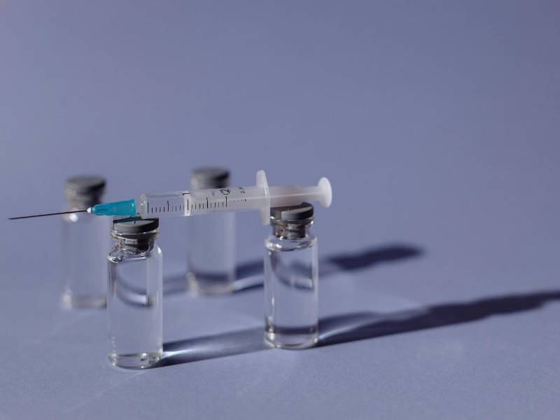 Vacunación en Zamora busca prevenir brotes de enfermedades en la región