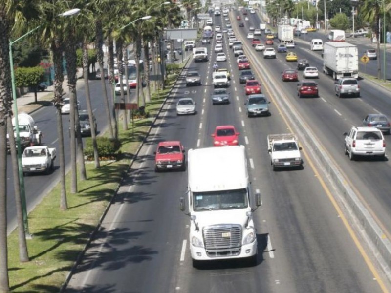 Van 31 amparos contra restricciones de horario para transporte pesado