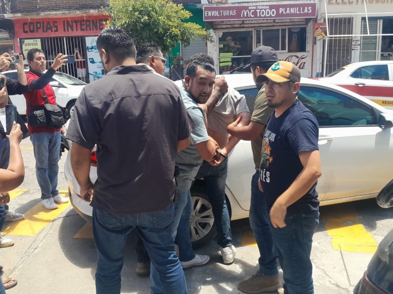 Van más de 100 defraudados por financiera de autos en Veracruz