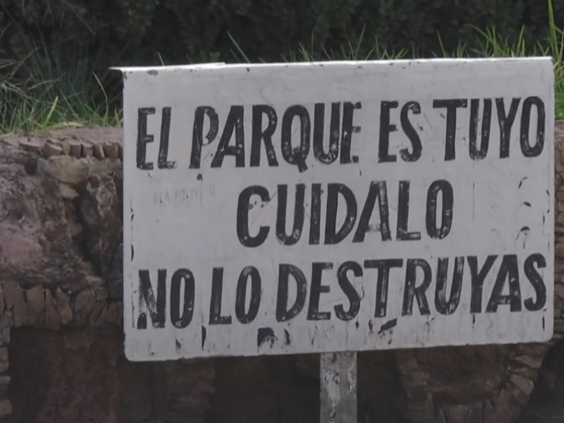 Vandalismo e inseguridad, problemas de parque Arroyo de la Plata
