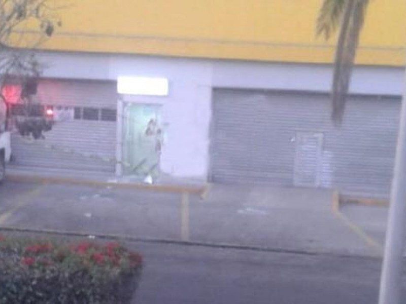 Vandalizan cajero automático en Tecamachalco