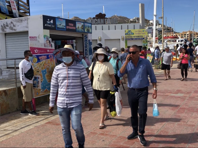 Variante Ómicron no ha ocasionado cancelación de arribo de turistas