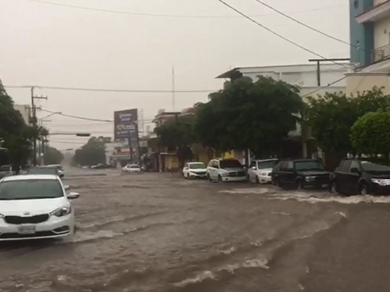 Ve Estrada perversión tras inundaciones
