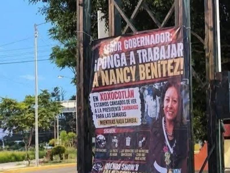 Vecinos cuestionan administración de Nancy Benítez por baches y servicios deficientes