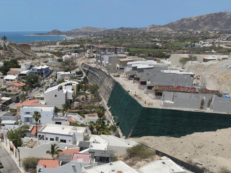 Vecinos de colonia Jesús Castro, denuncian, construcción irregular de viviendas